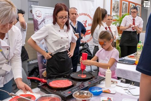 Rekord részvétellel zajlott a VI. Szakmaszombat