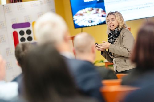 Hogyan támogatjuk a sikeres fiatalokat a Veszprémi Szakképzési Centrumban?